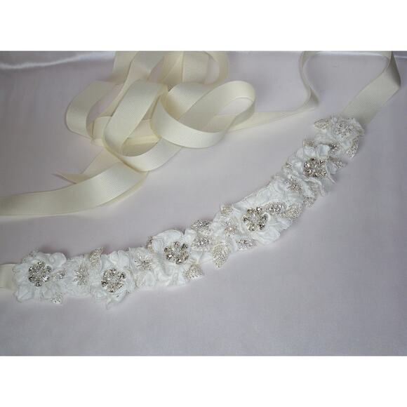Bridal Belt Bridal Sash Rhinestone and Pearl Belt Bridal Wedding dress belt sash